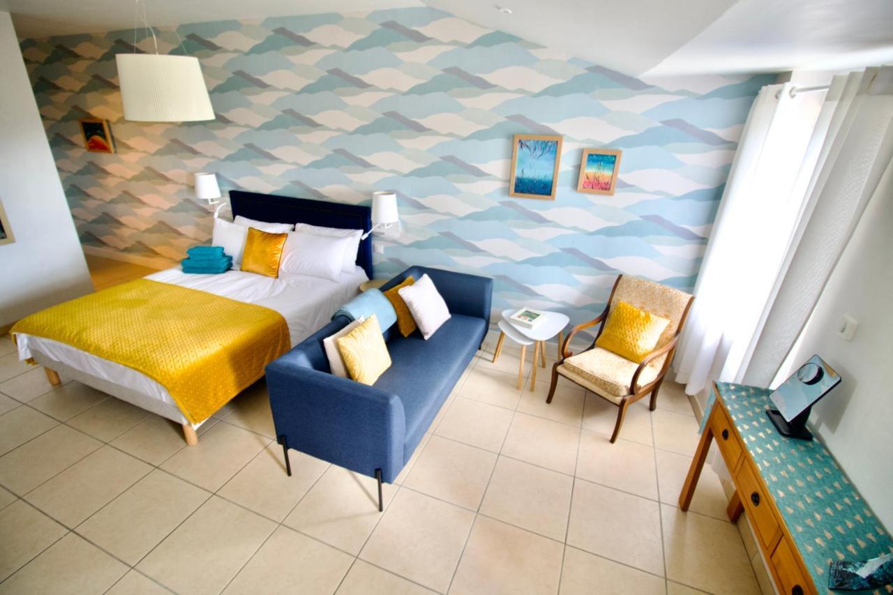 Bed and Breakfast O Trois Oliviers Louin Zewnętrze zdjęcie