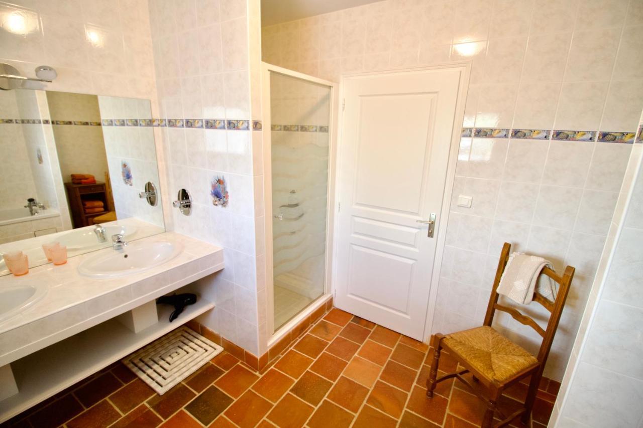Bed and Breakfast O Trois Oliviers Louin Zewnętrze zdjęcie