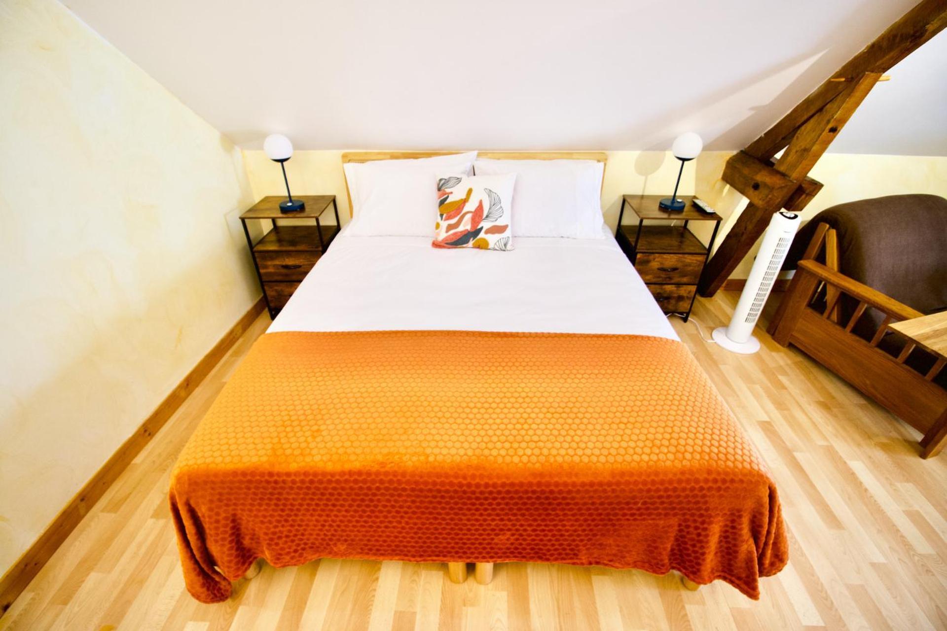 Bed and Breakfast O Trois Oliviers Louin Zewnętrze zdjęcie
